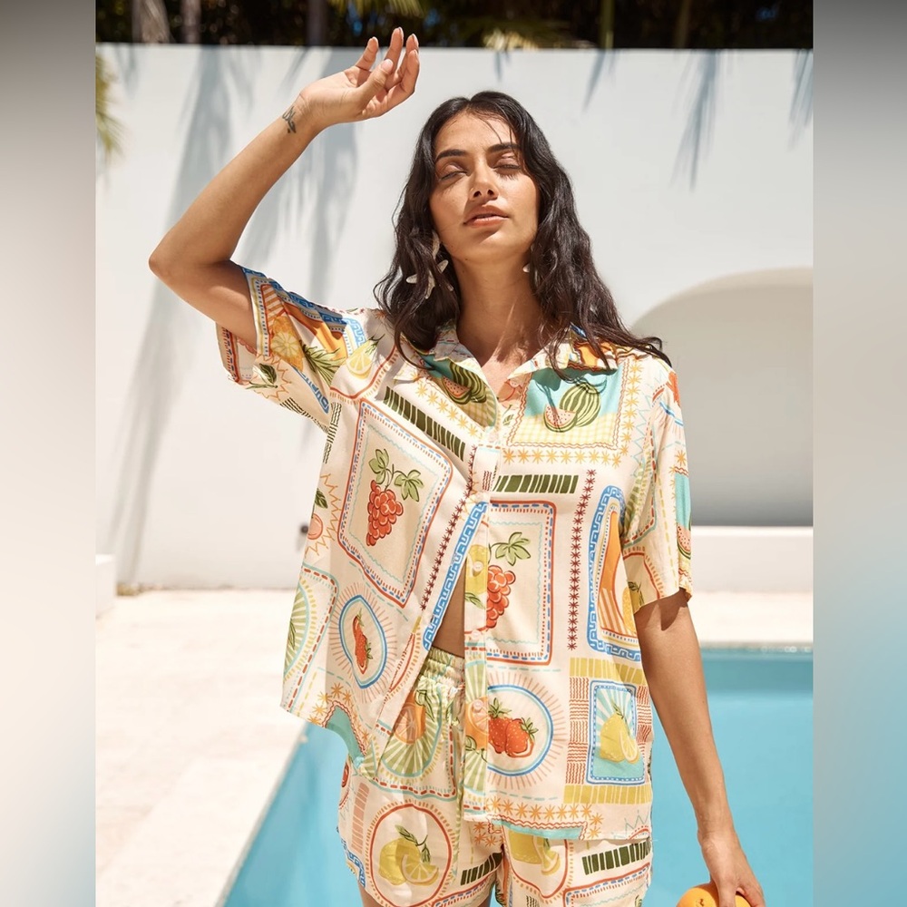 Seven Wonders Agata Shirt in Agata Print Women’s Size XS Fruit Print - Picture 11 of 11